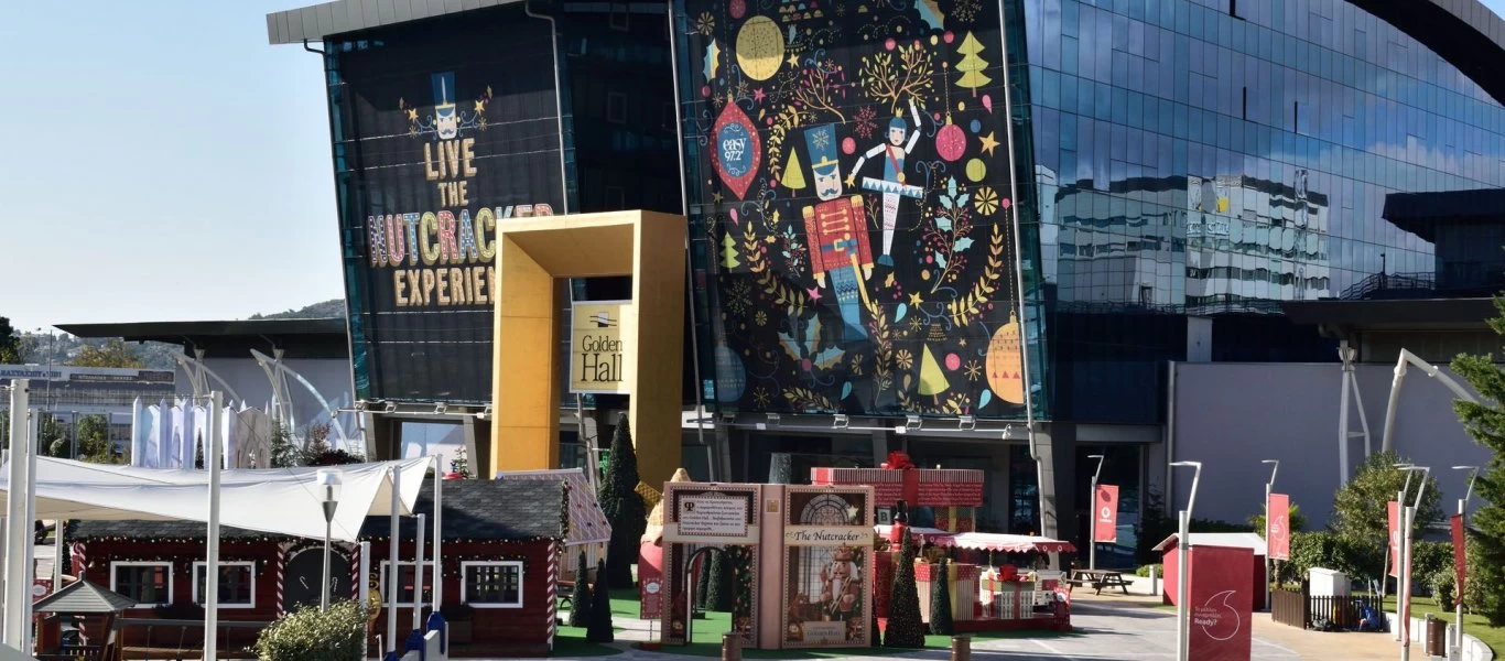 Κορωνοϊός: Κρούσμα κορωνοϊού κλείνει το «Golden Hall» - «Λουκέτο» και στο «Σταύρος Νιάρχος»